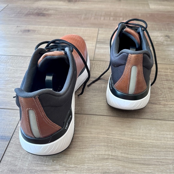 Johnston Murphy men’s dress leather sneakers - Picture 5 of 7